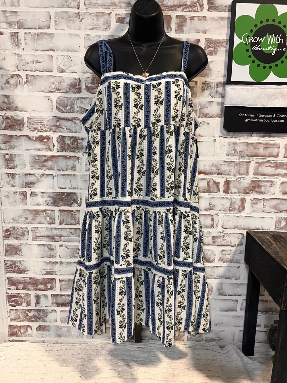 Melonie Blue & White Floral Tiered Sundress - Women mid length